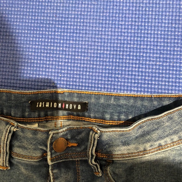 Fashion Nova Ripped High Waisted Jeans - Picture 2 of 3